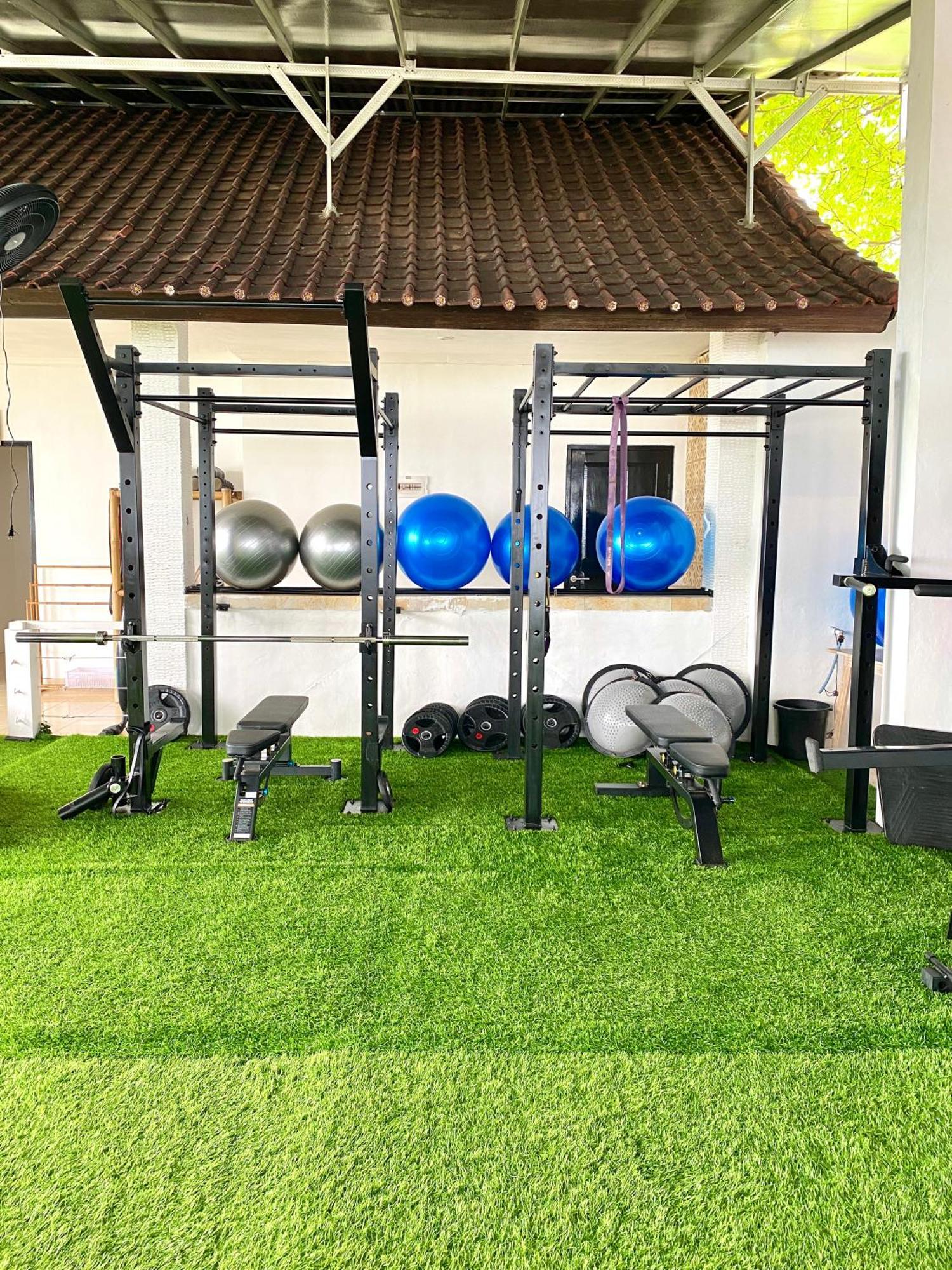 3 Monkeys Lembongan Studio Apartments Gym Recovery Centre Eksteriør bilde